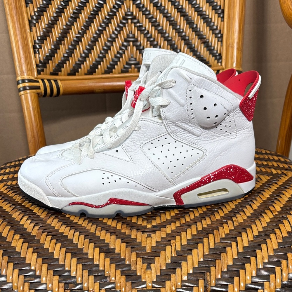 Air Jordan 6 Retro 'Red Oreo' CT8529-162